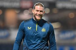 开云体育下载-沙尔克主场失利，球队赛季面临考验的简单介绍